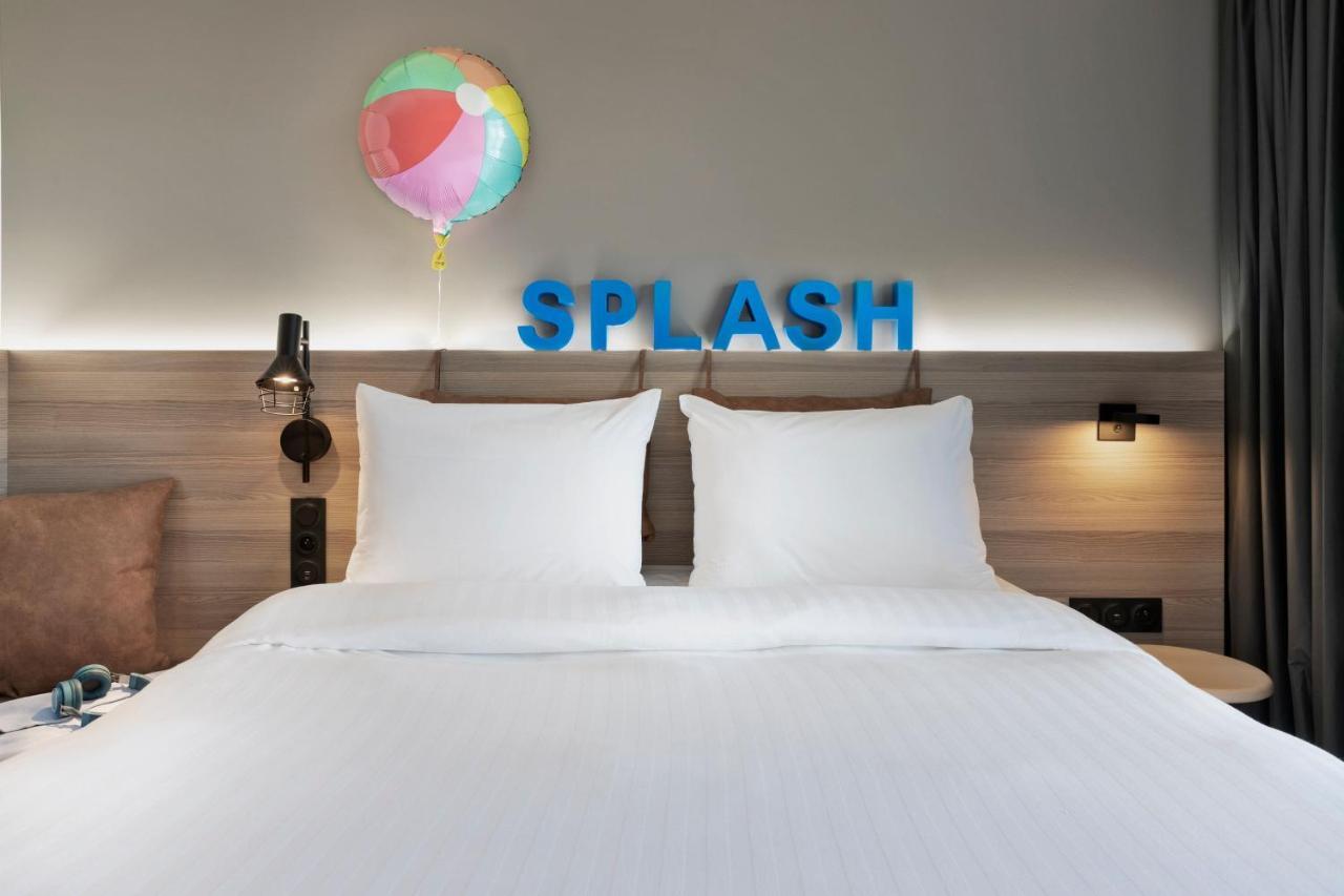 Moxy La Ciotat Hotel Екстериор снимка