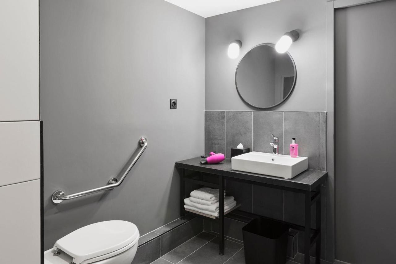Moxy La Ciotat Hotel Екстериор снимка