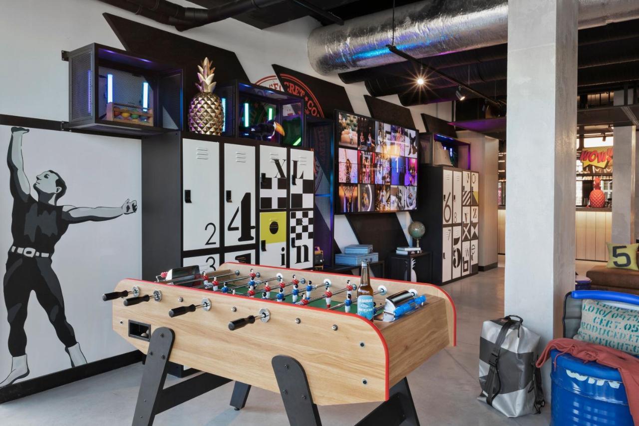 Moxy La Ciotat Hotel Екстериор снимка